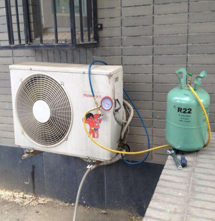 望奎空调加氟